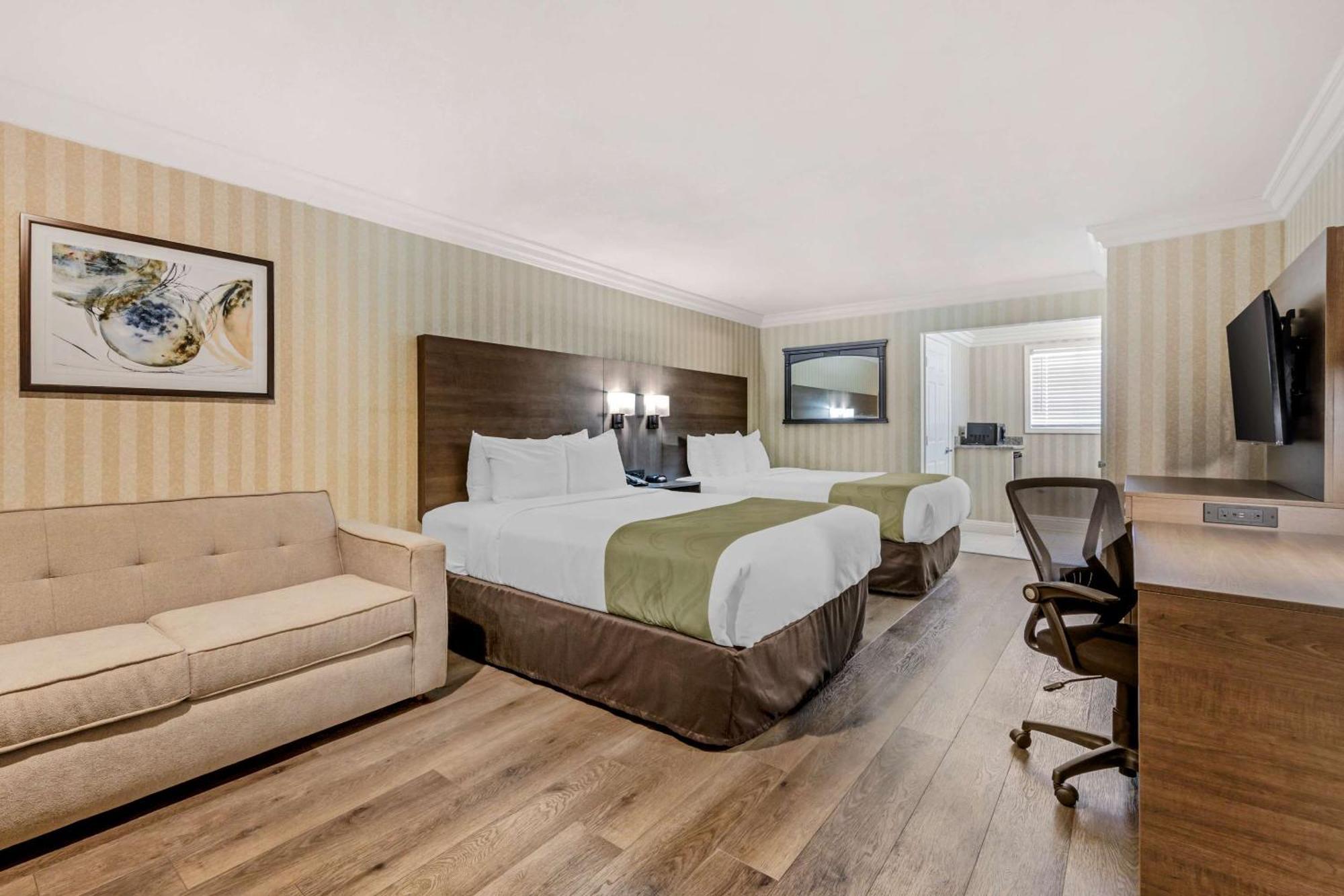 Quality Inn & Suites Anaheim Maingate Exterior foto